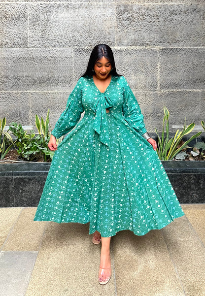 Dahlia Knot Dress