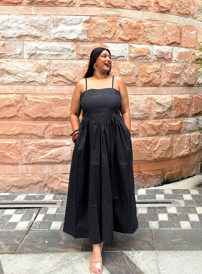 Ella Black Maxi Dress