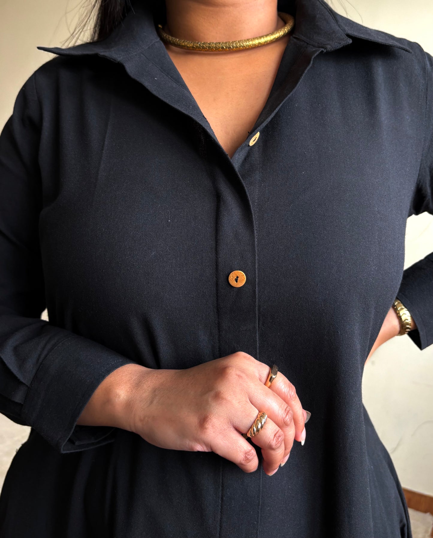 Black Ivy Extra Flare Shirt