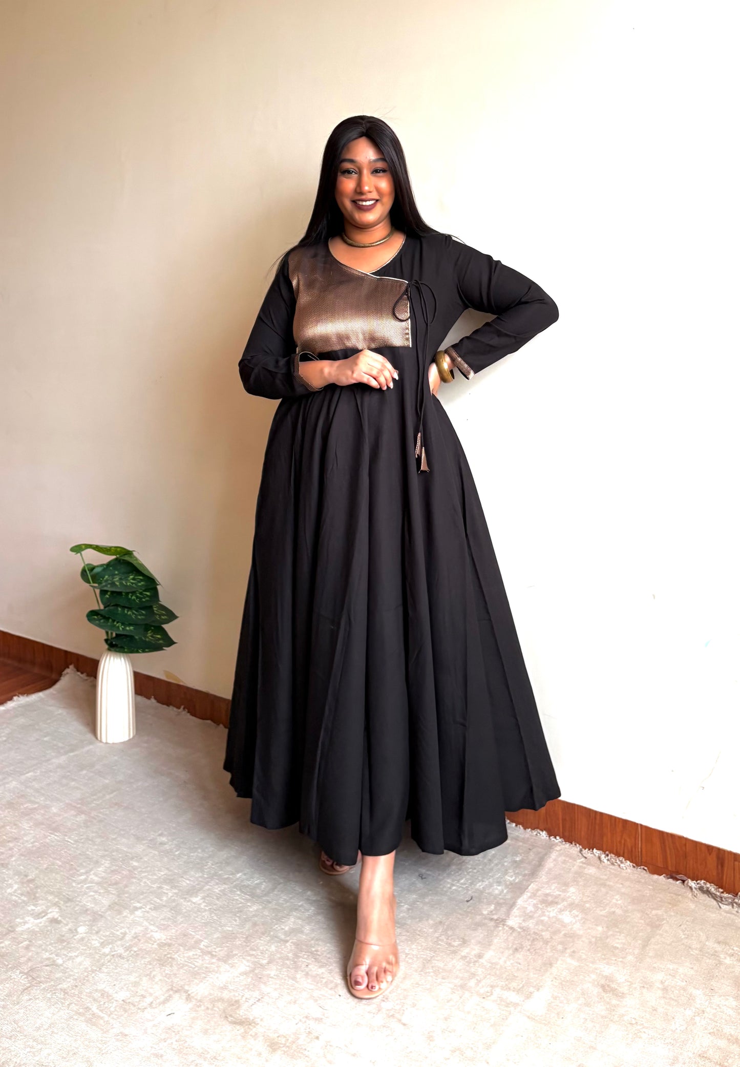 Siyah Brocade Angrakha Anarkali