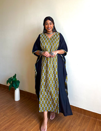 Olive Ikkat Panel Kaftan (S)