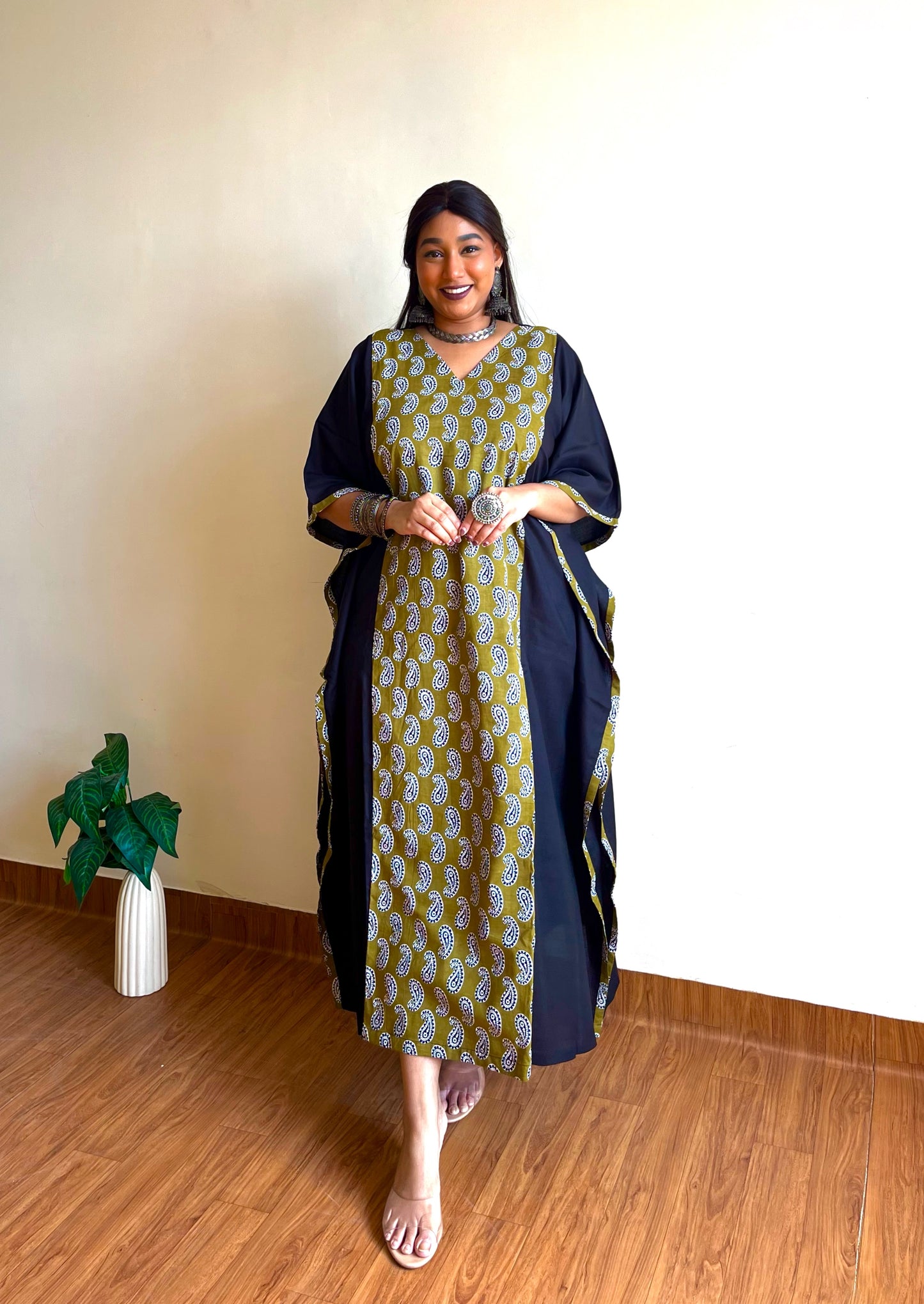 Olive Ikkat Panel Kaftan (S)